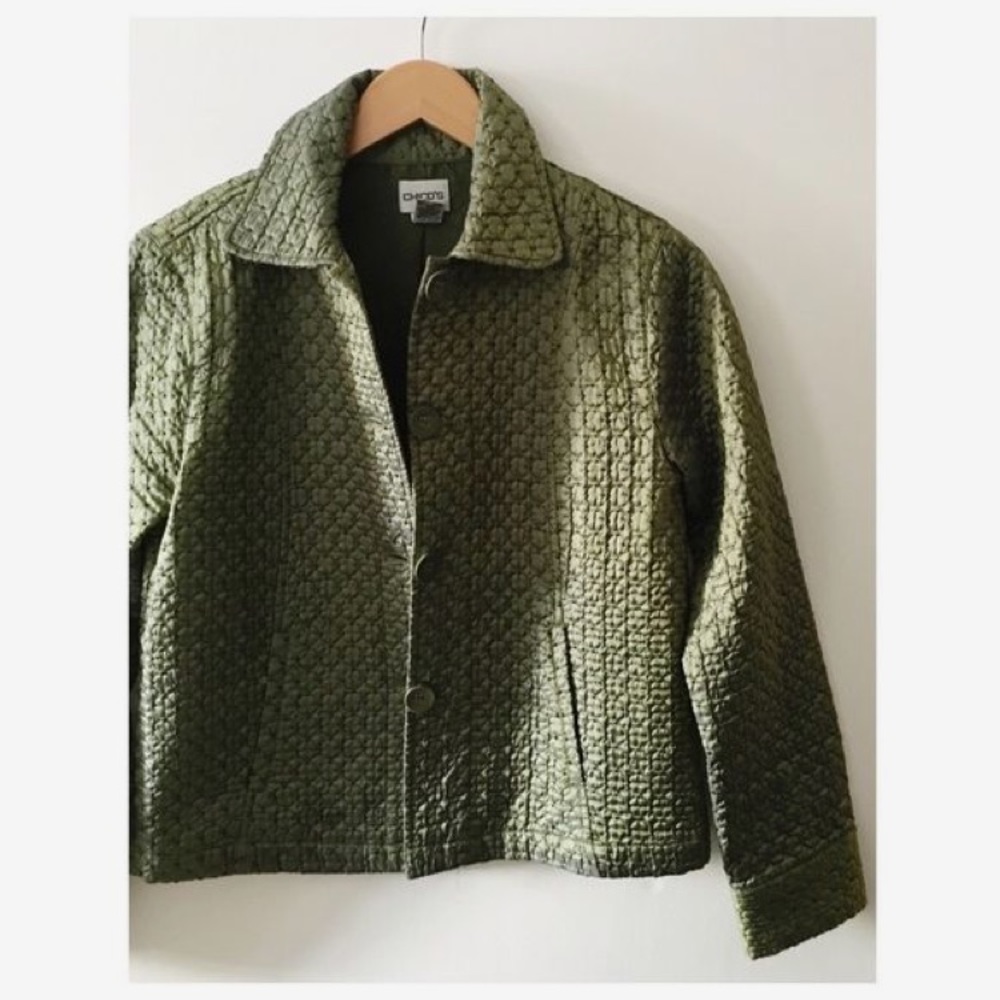 Chico’s circle quilted button collared jacket